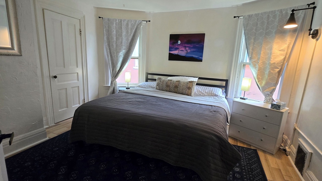 Photo of Bedroom in Niagara Falls