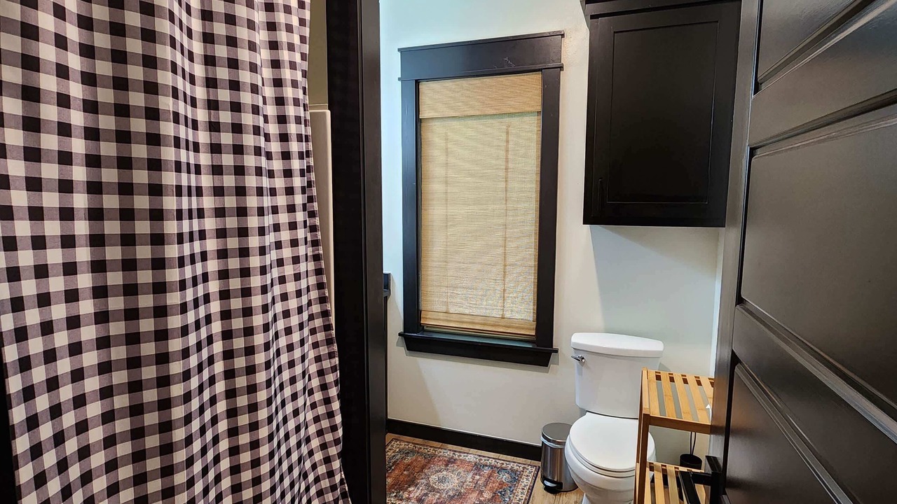 Photo of Bathroom in Whitesboro