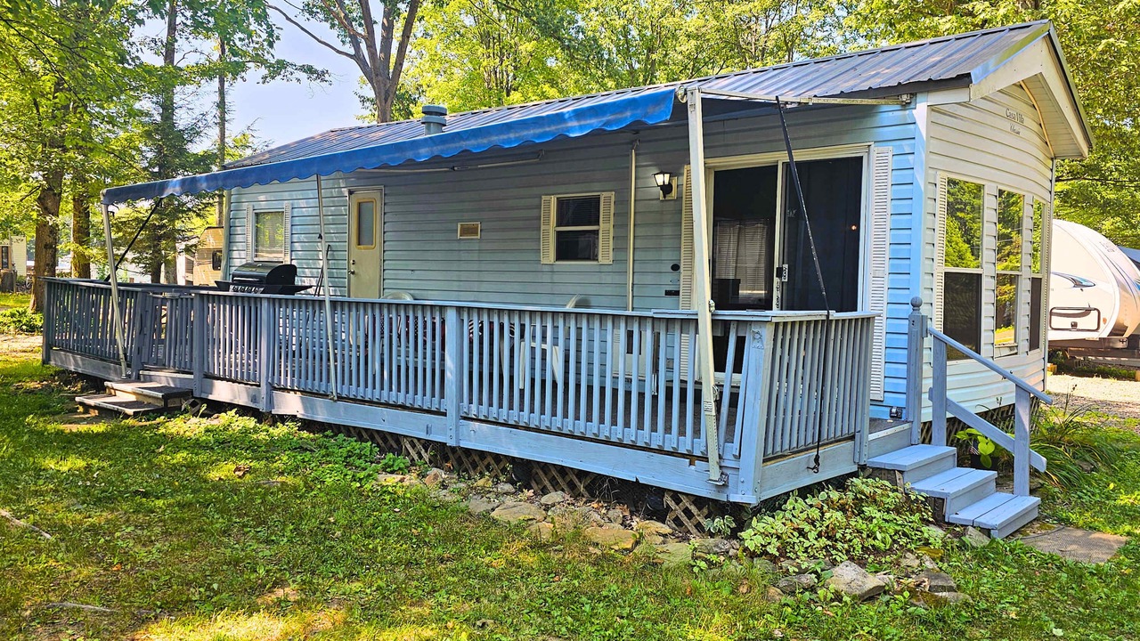 Photo of Outdoor in Russell