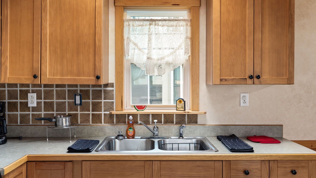 Photo of Kitchen in Russell