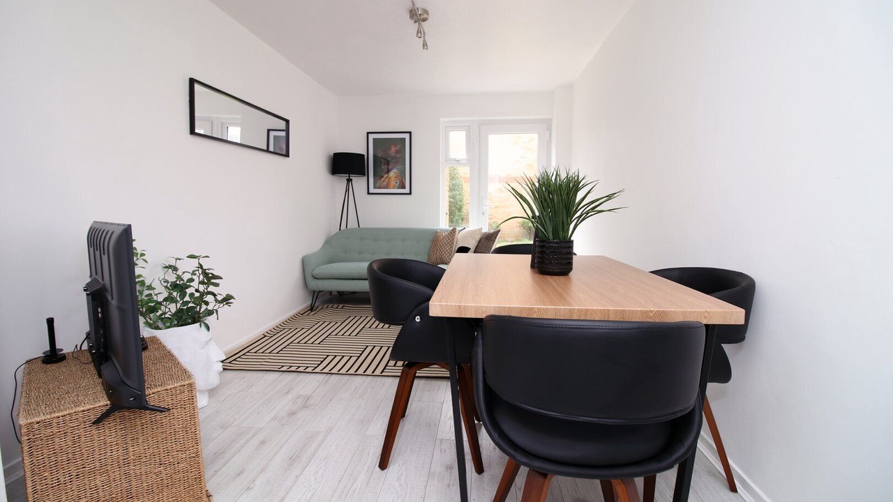 Photo of Others in Cribbs Causeway