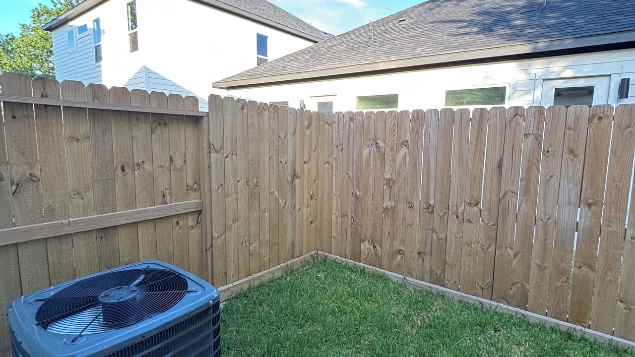 Photo of Outdoor in Foster Place