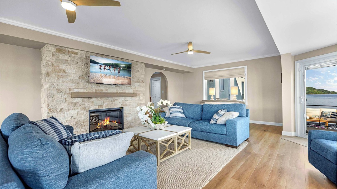 Photo of Livingroom in Rocky Mount