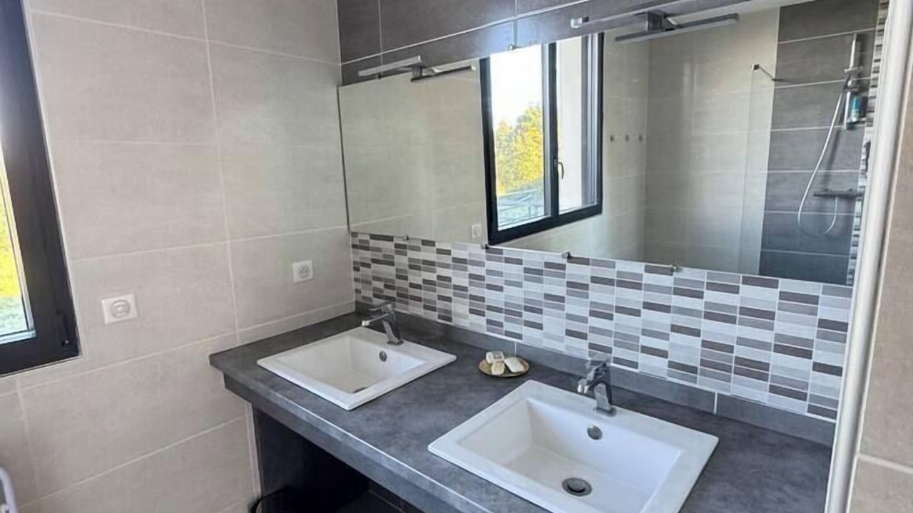 Photo of Bathroom in Tarasteix