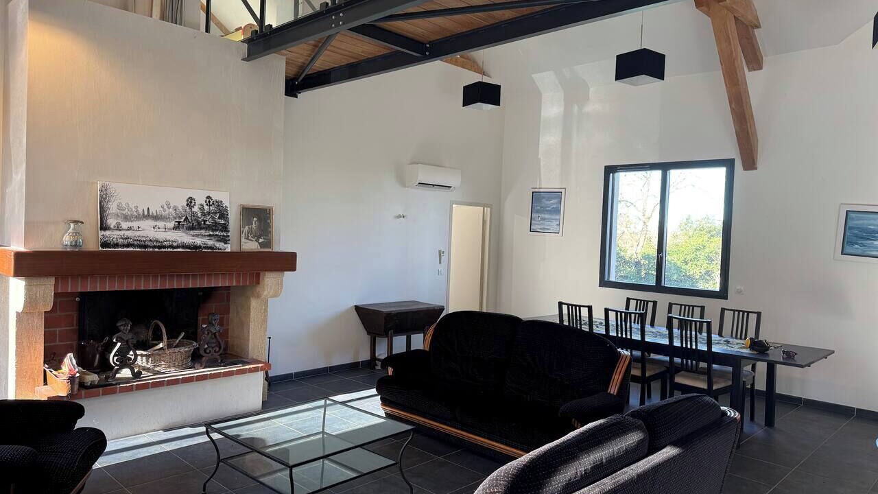 Photo of Livingroom in Tarasteix