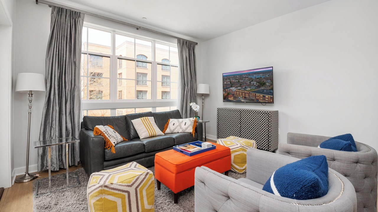 Photo of Livingroom in Murray Hill