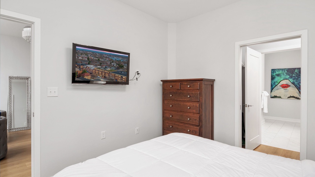 Photo of Bedroom in Murray Hill