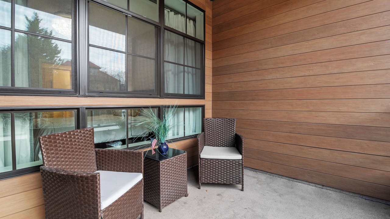 Photo of Patio Balcony in Murray Hill
