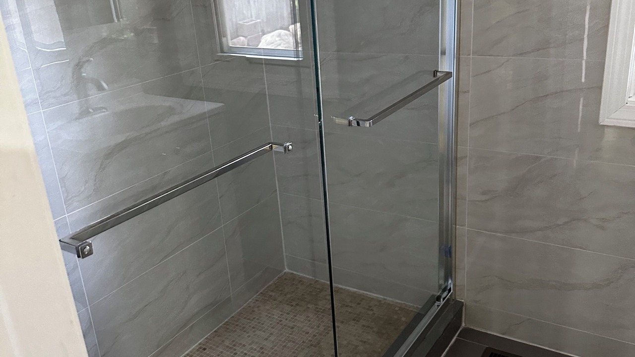 Photo of Bathroom in Muttontown