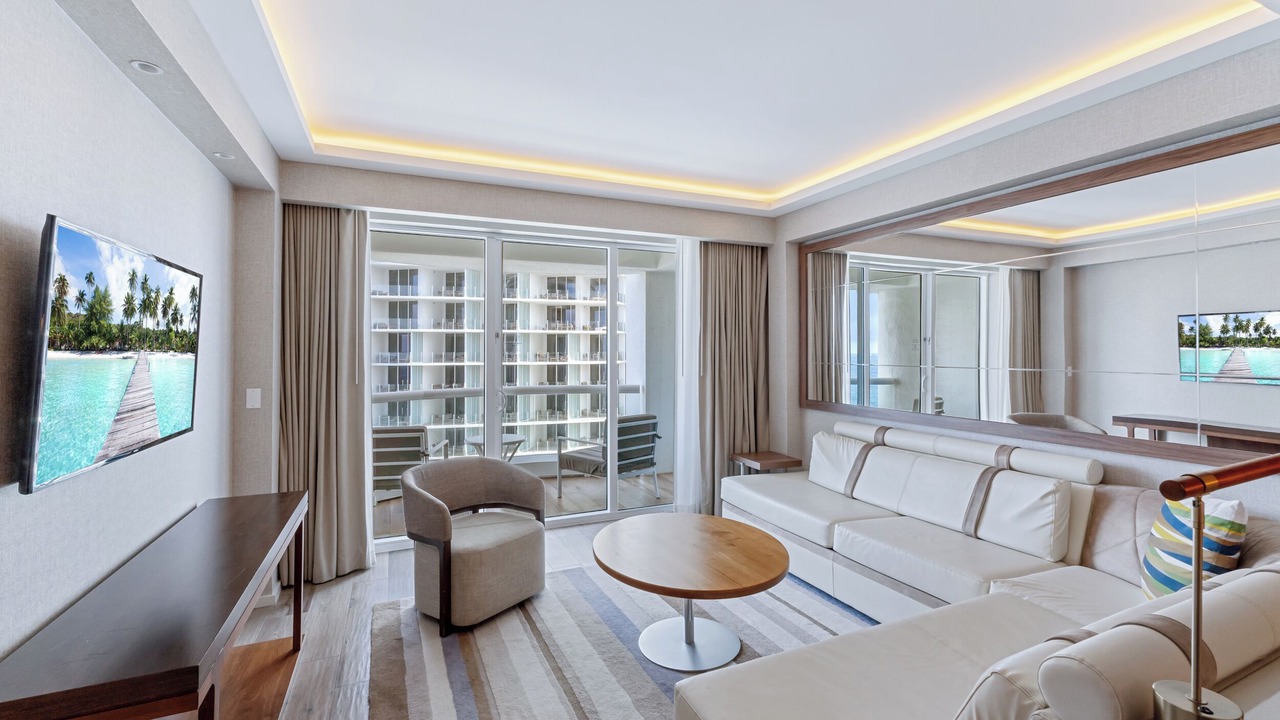 Photo of Livingroom in Central Beach