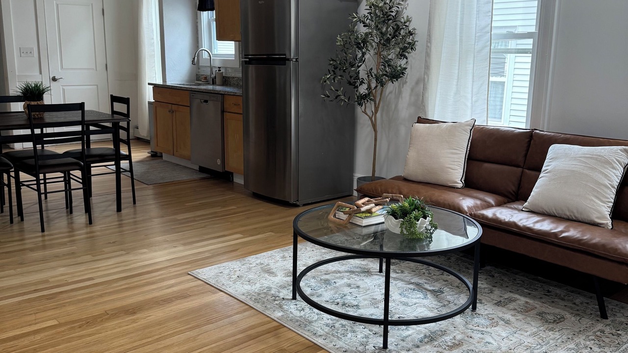 Photo of Livingroom in Quincy