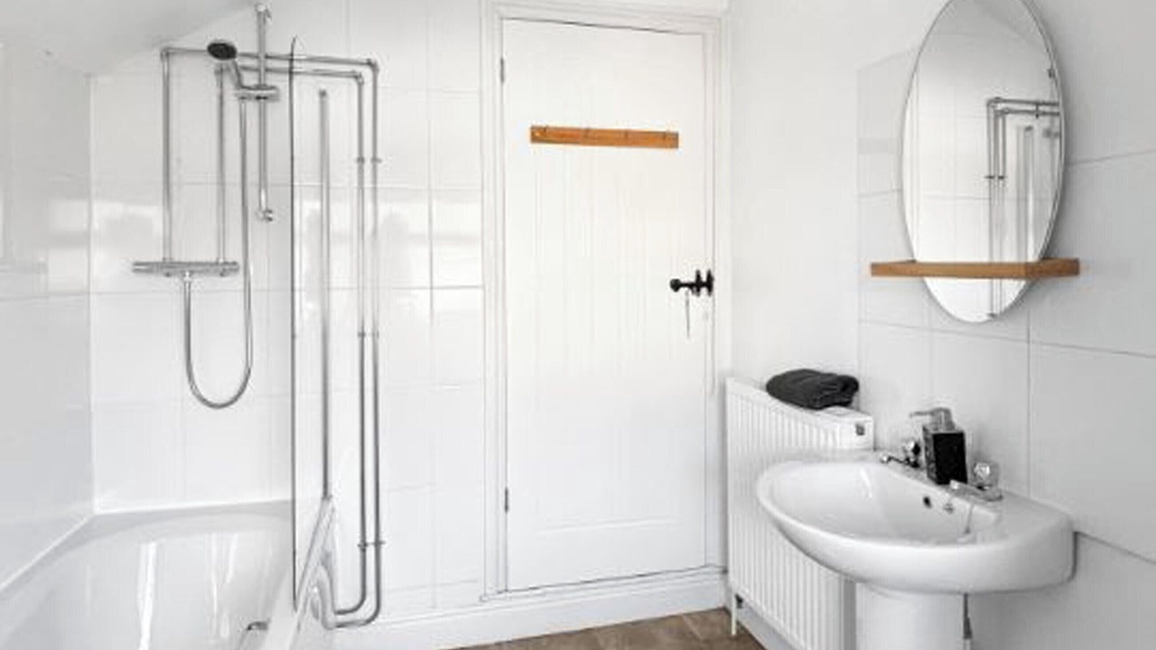 Photo of Bathroom in Grantham