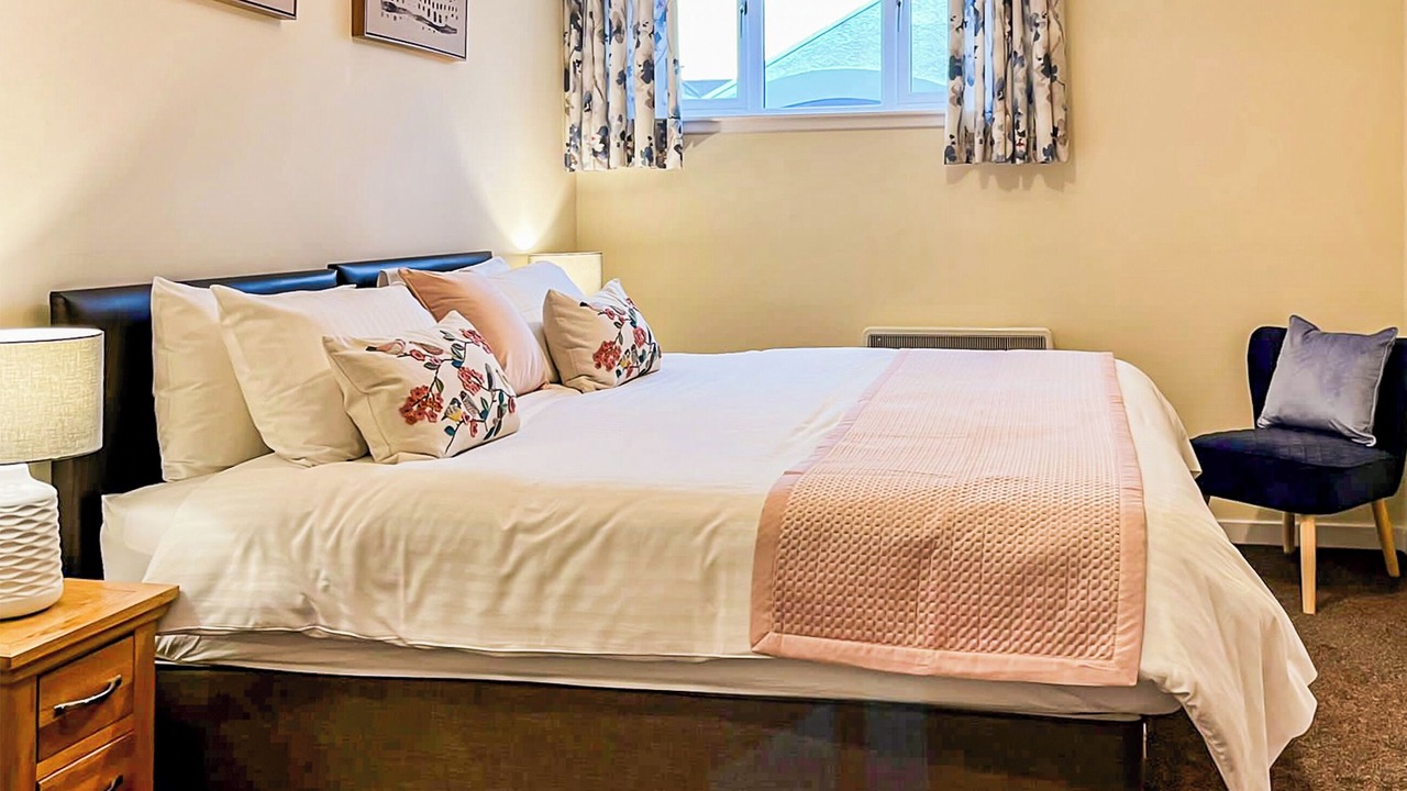 Photo of Others in Kirkwall