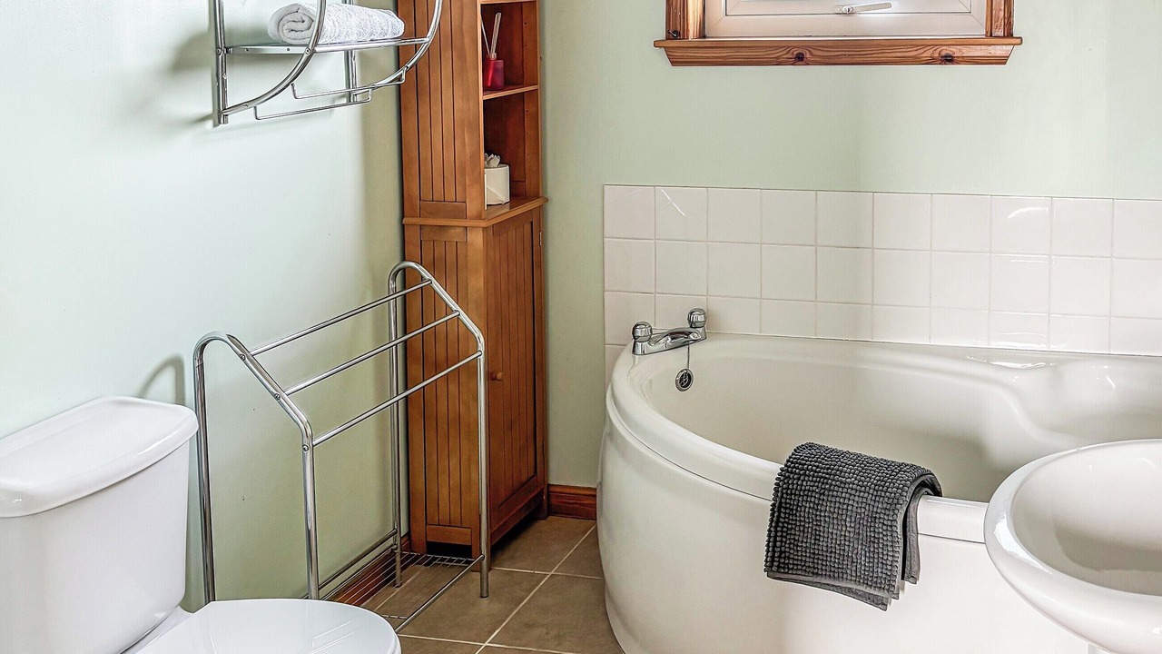 Photo of Bathroom in Burray