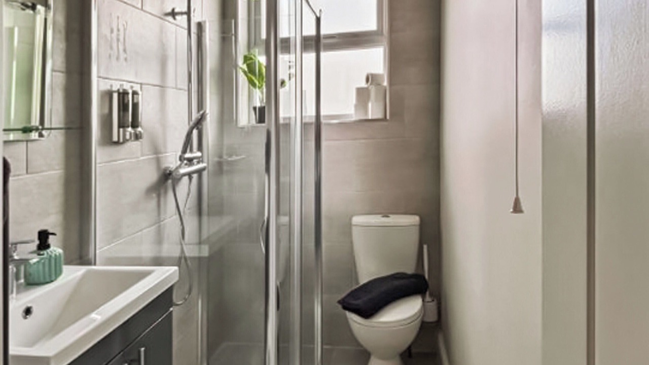 Photo of Bathroom in Grantham