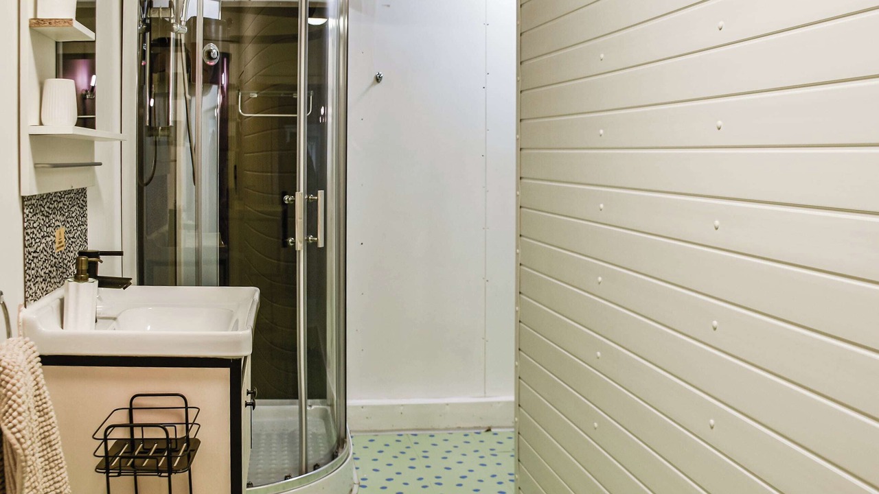 Photo of Bathroom in Hethel