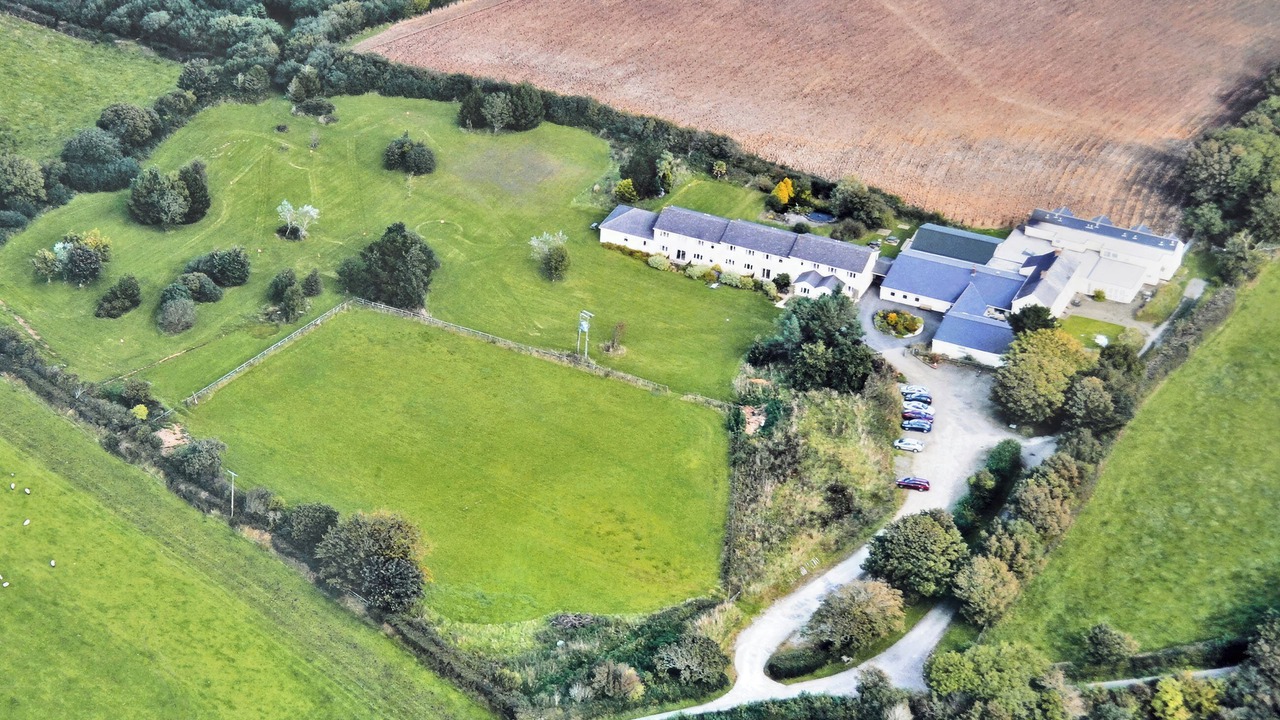 Photo of Others in Woolfardisworthy