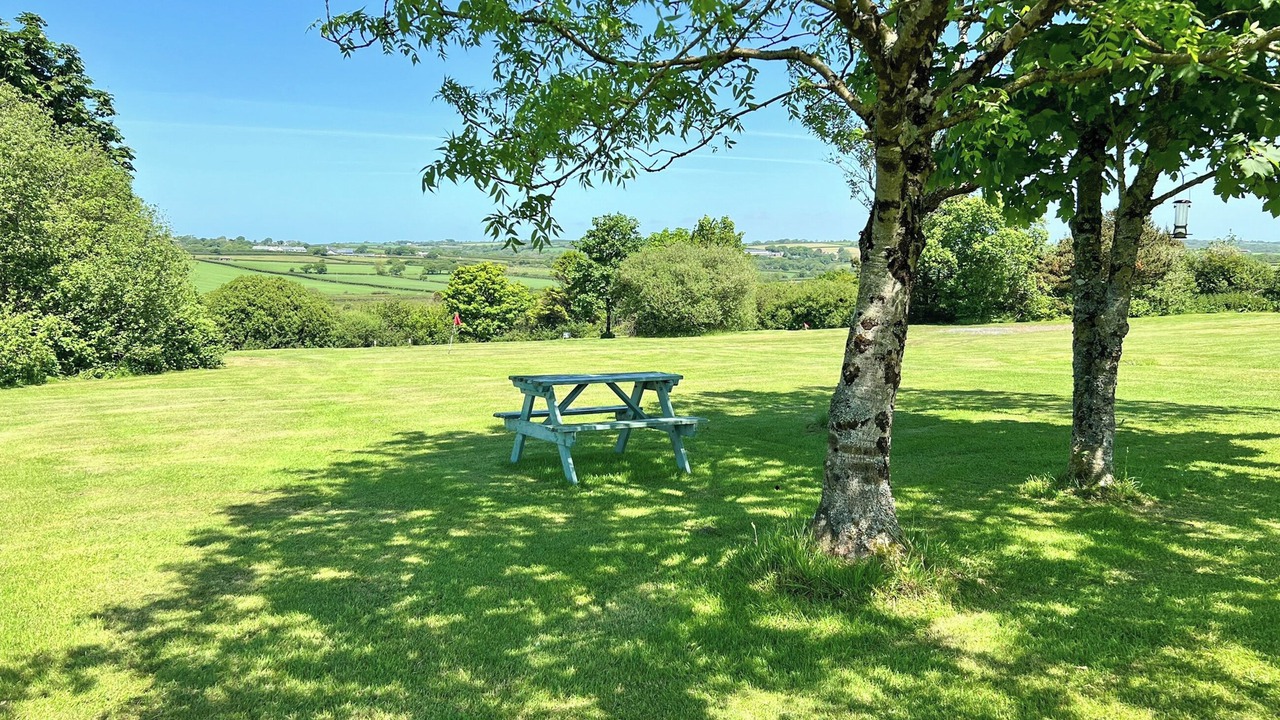 Photo of Others in Woolfardisworthy