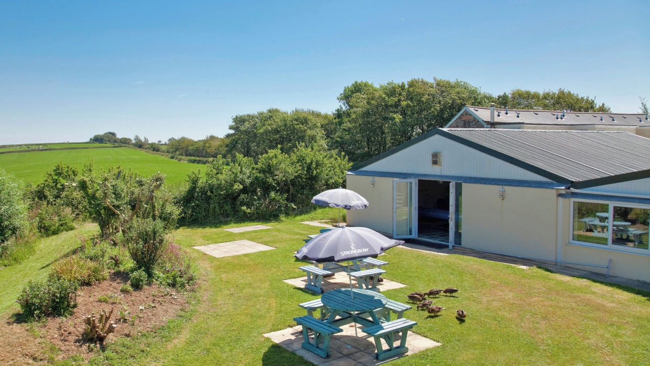 Photo of Others in Woolfardisworthy