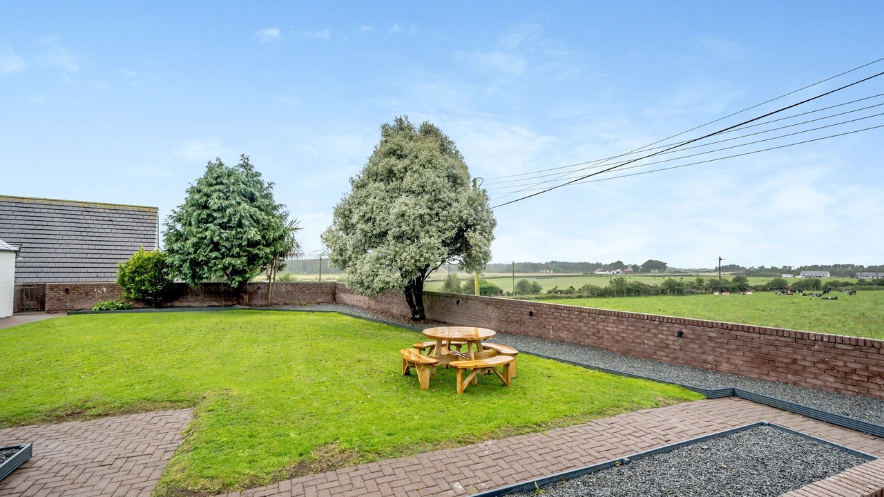 Photo of Others in Dunragit