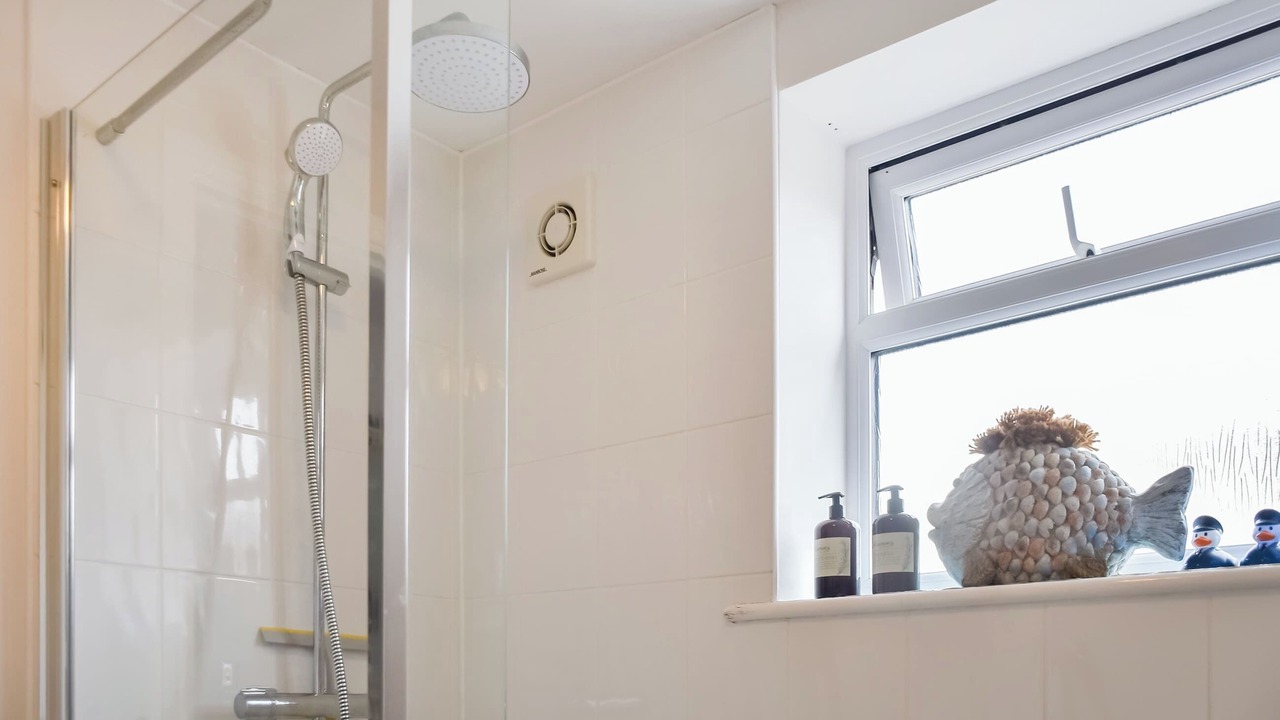Photo of Bathroom in Caister-on-Sea