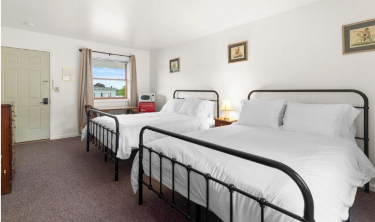 Photo of Bedroom in East Springfield