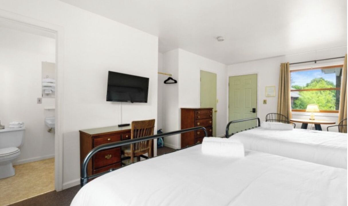 Photo of Bedroom in East Springfield