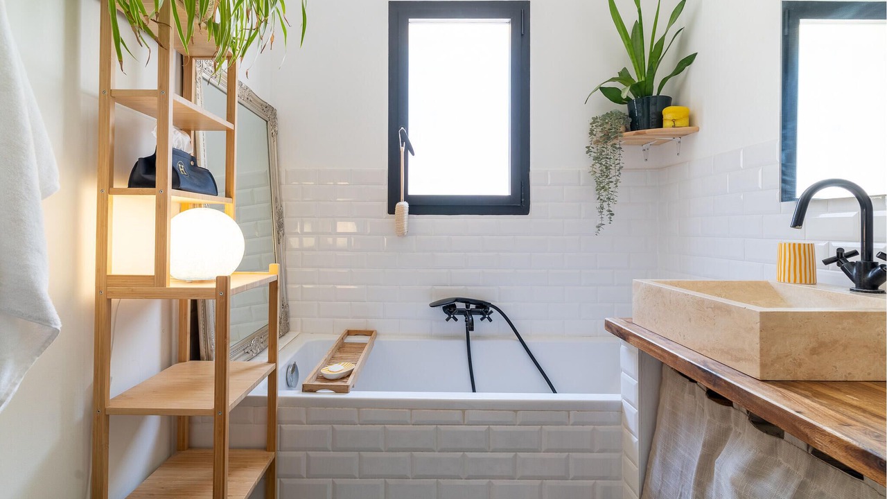 Photo of Bathroom in Gemenos