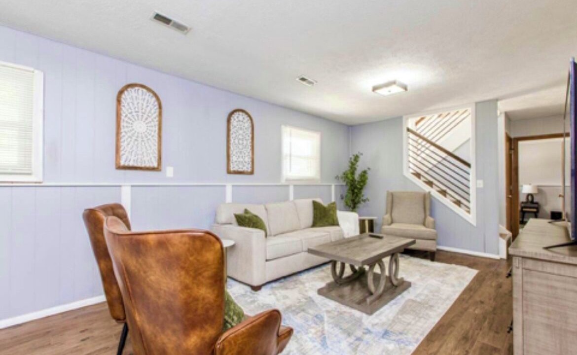 Photo of Livingroom in Bloomington