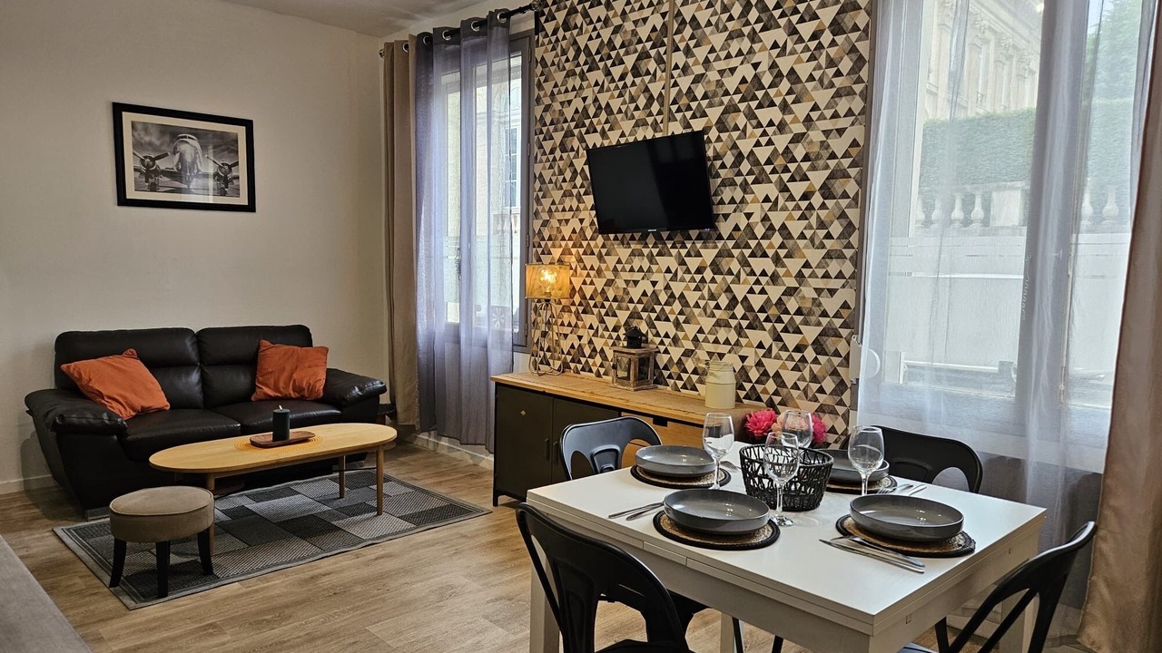 Photo of Others in Quartier Pasteur