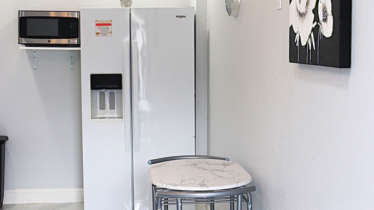 Photo of Others in Bloomingdale