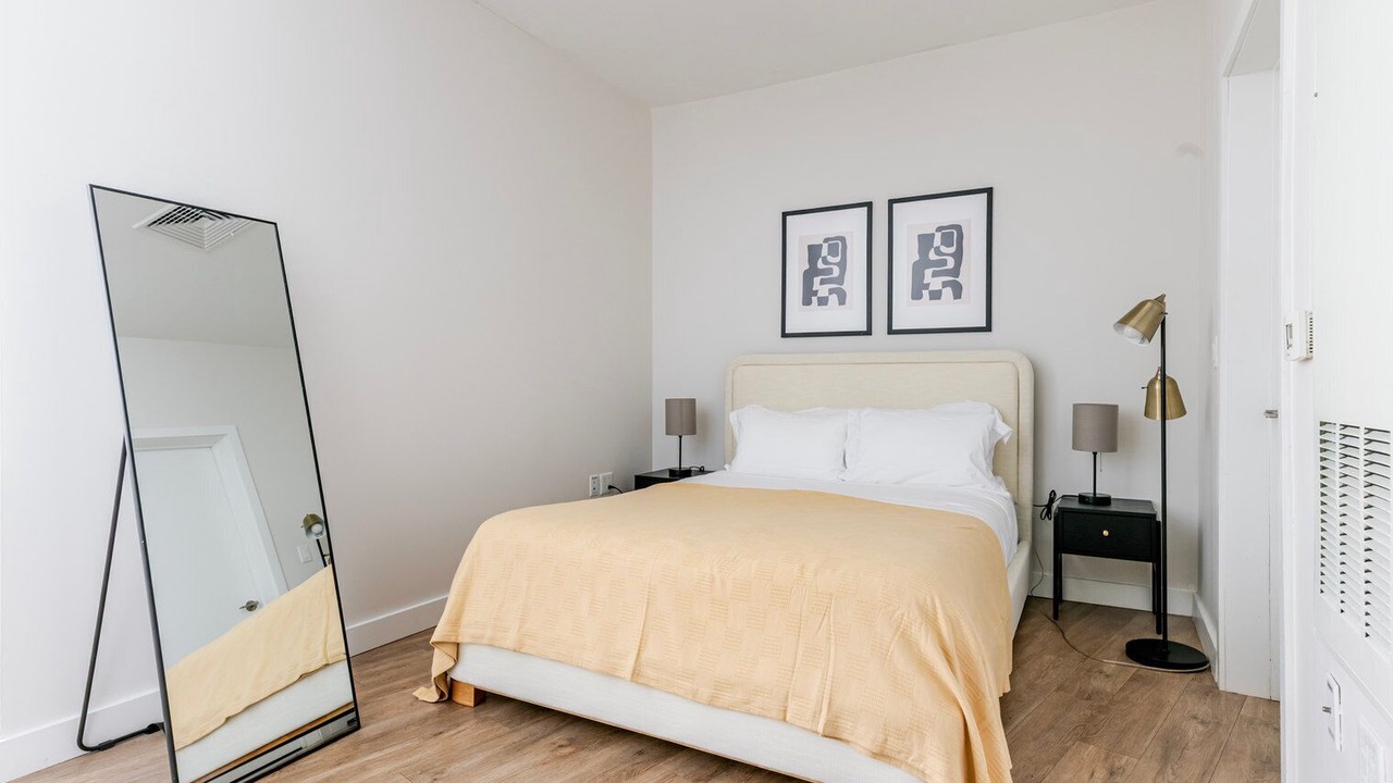 Photo of Bedroom in Assembly Square