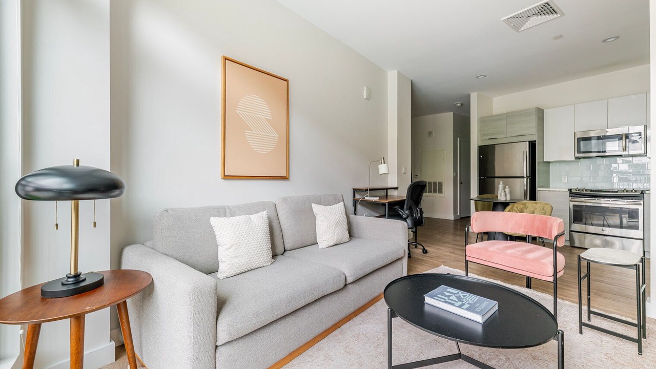 Photo of Livingroom in Assembly Square