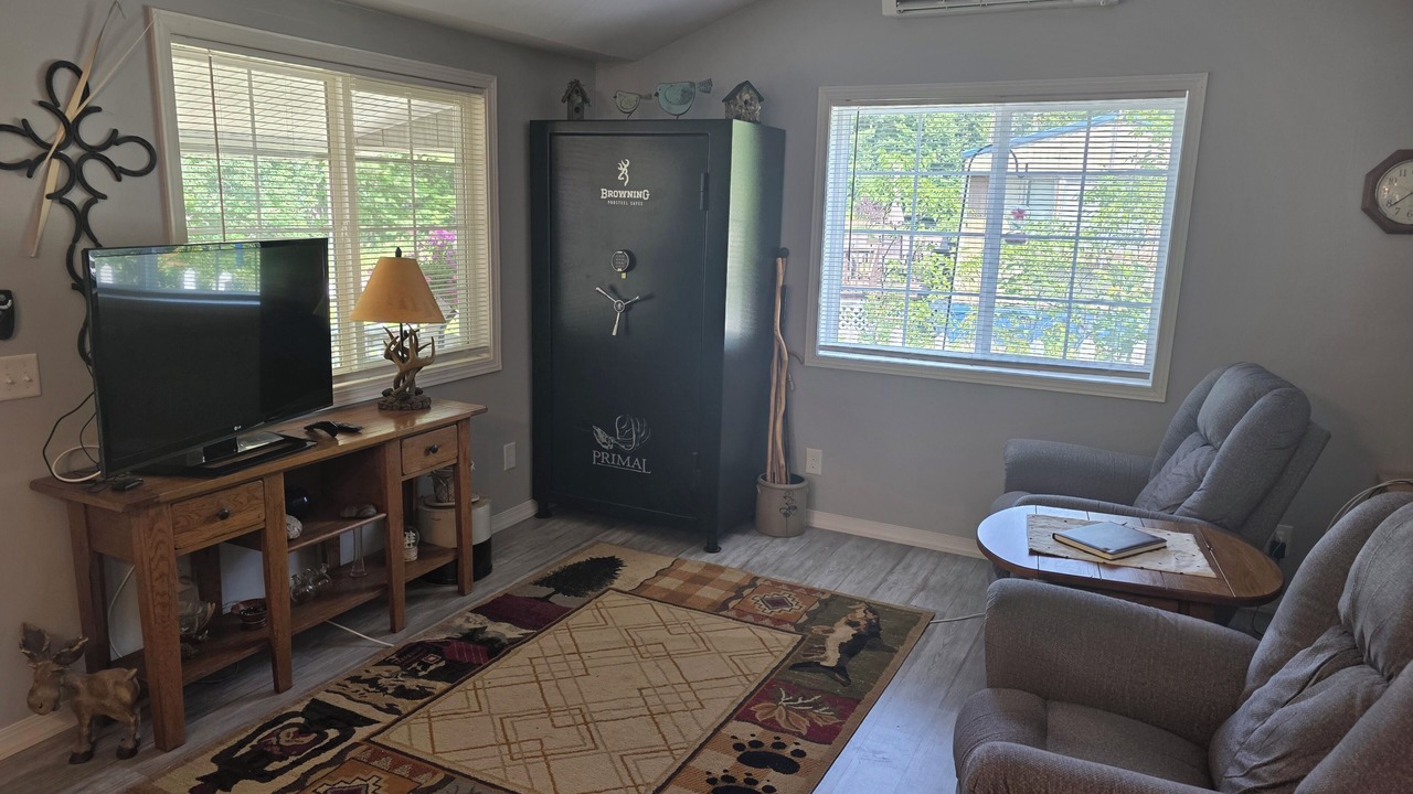 Photo of Livingroom in Le Roy