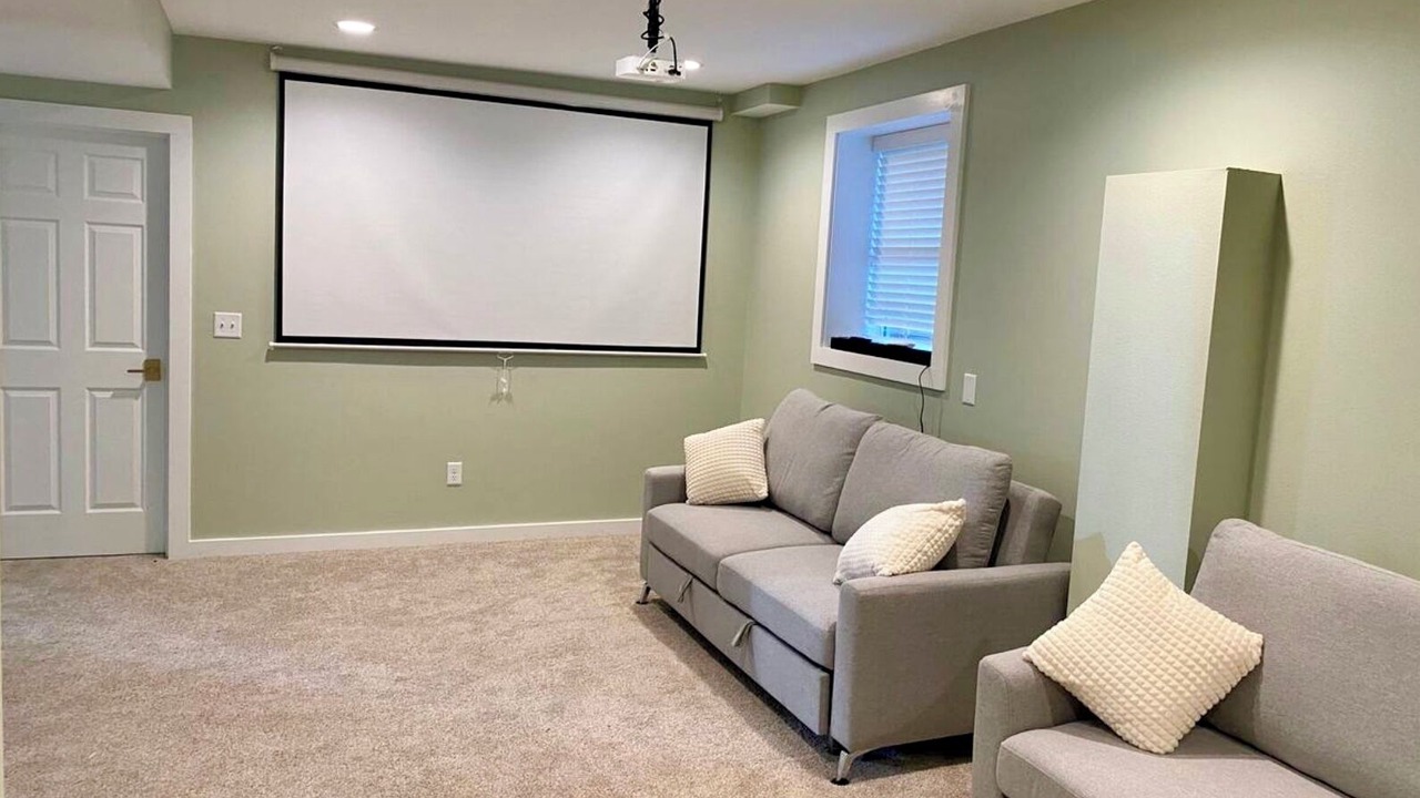 Photo of Livingroom in Iowa City