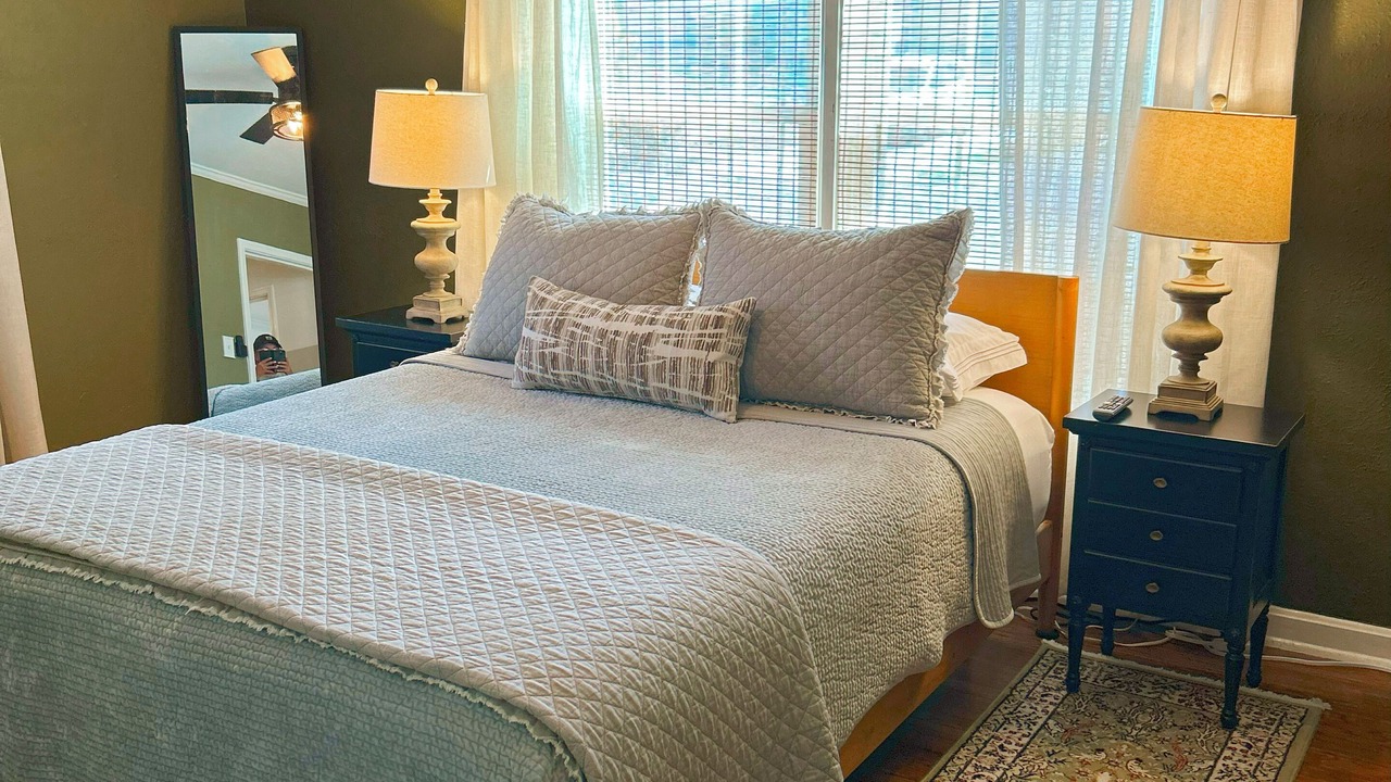 Photo of Bedroom in Del Mar