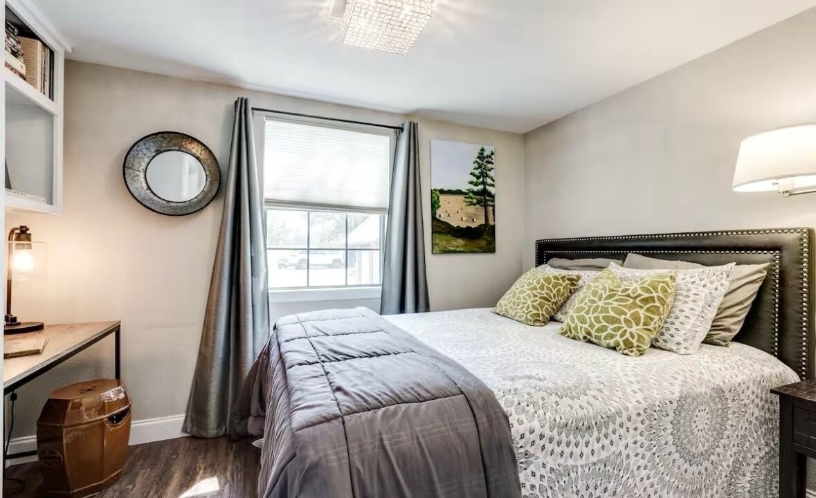 Photo of Bedroom in Weatherford
