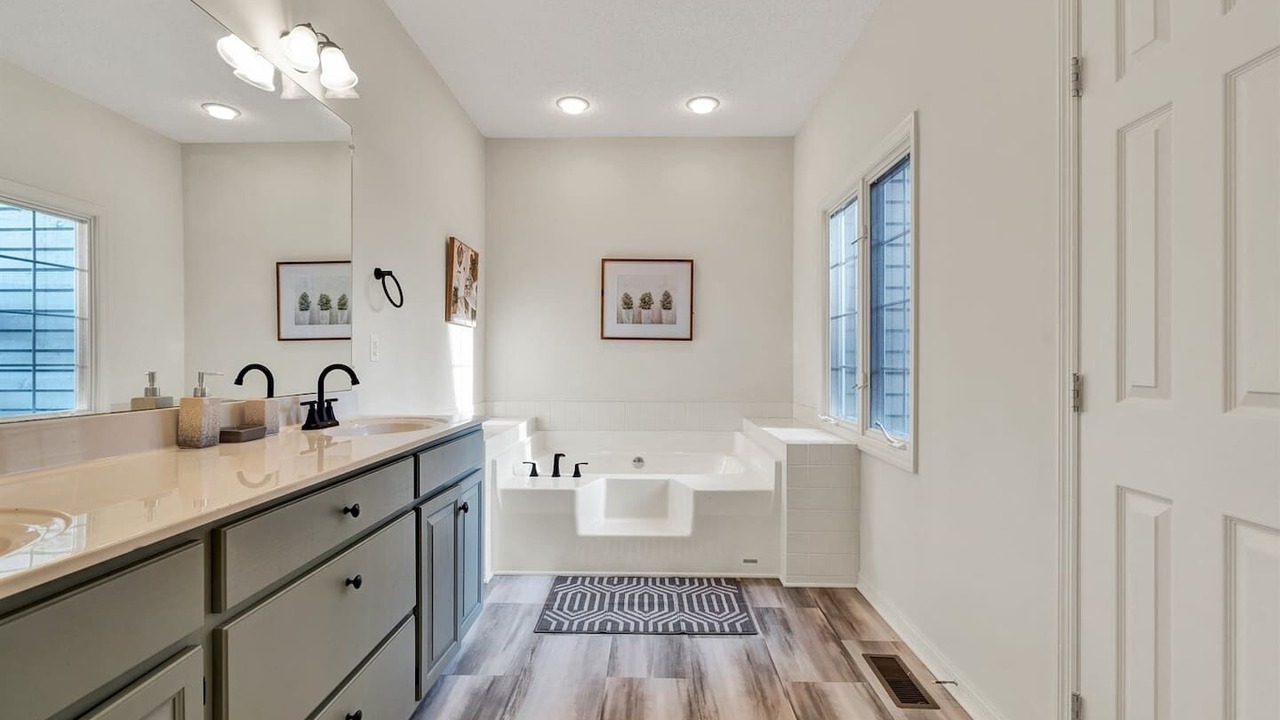 Photo of Bathroom in Sewanee