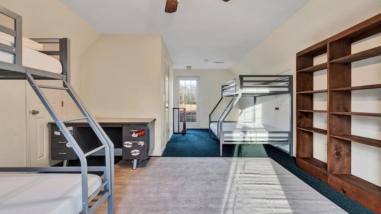 Photo of Bedroom in Sewanee