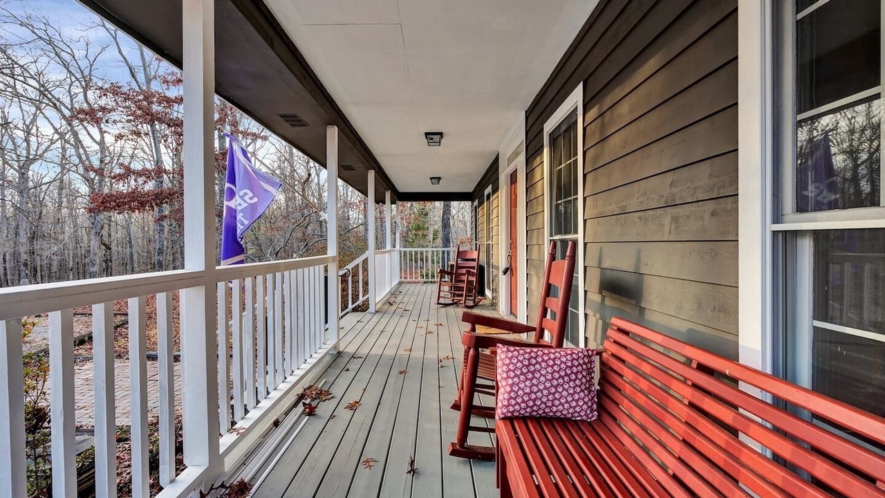 Photo of Patio Balcony in Sewanee
