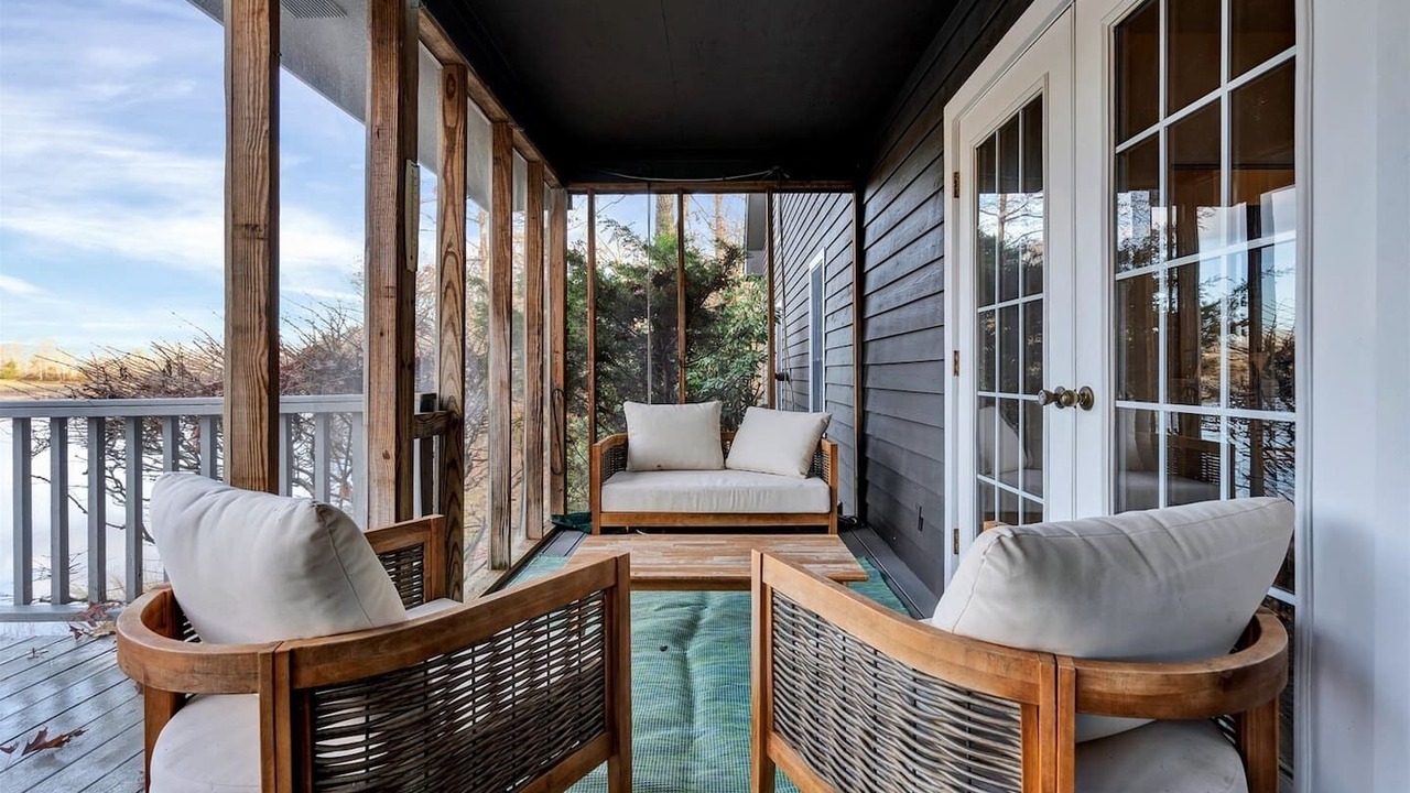 Photo of Patio Balcony in Sewanee