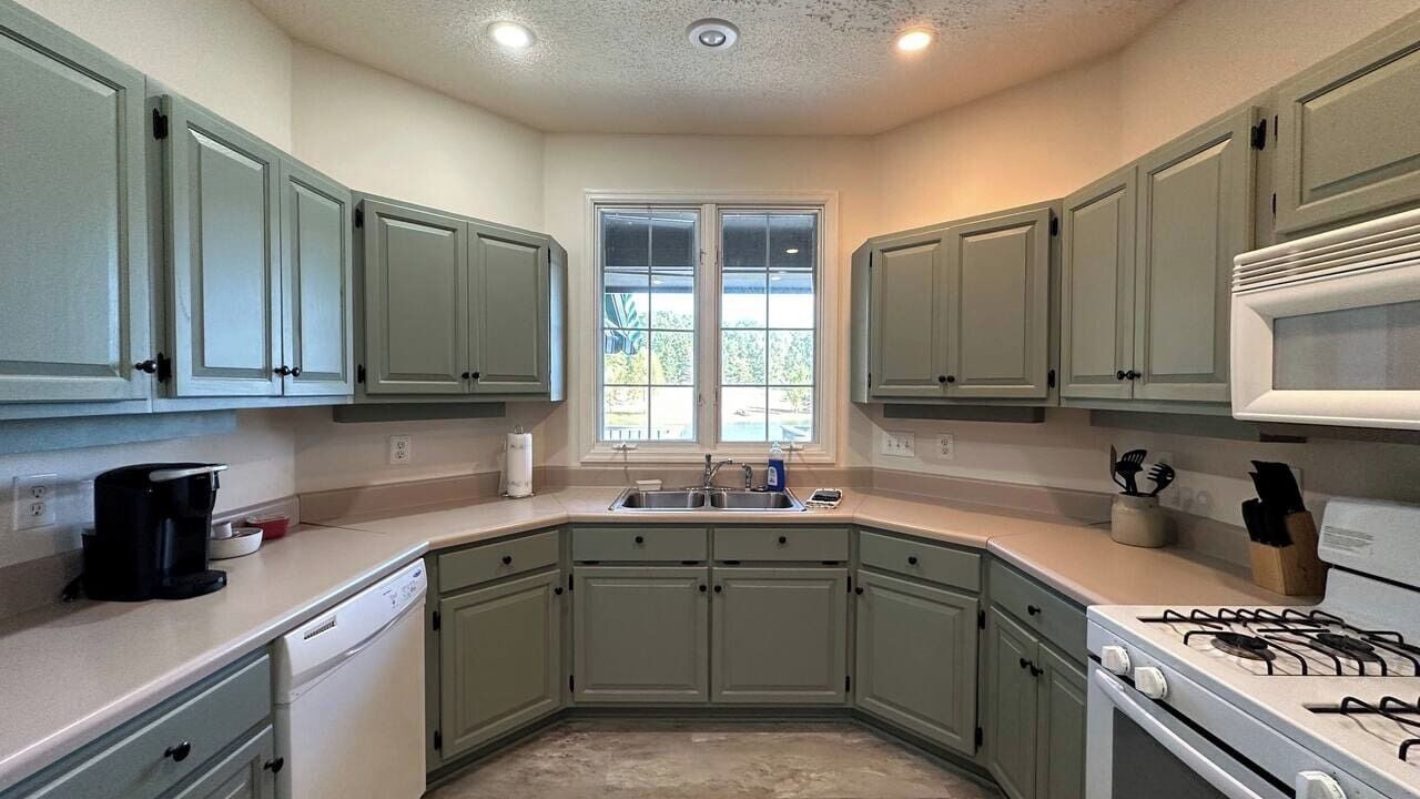 Photo of Kitchen in Sewanee