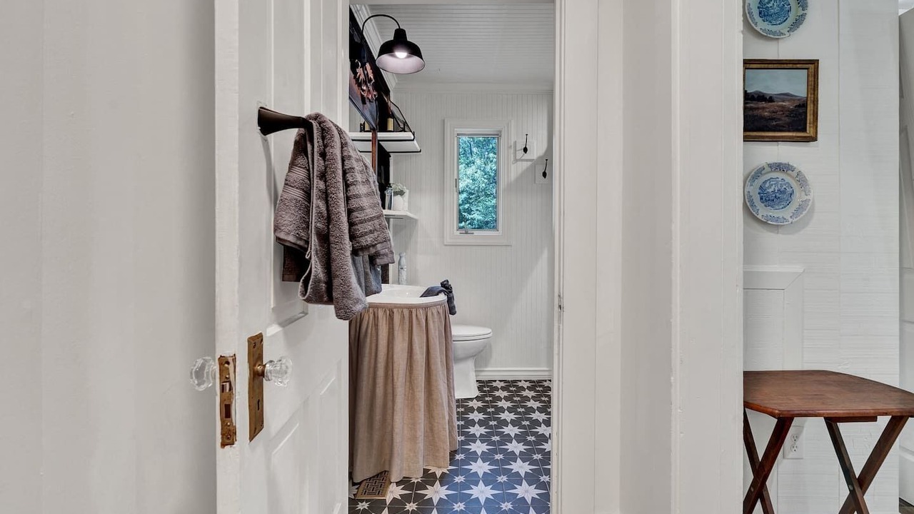 Photo of Bathroom in Saint Andrews