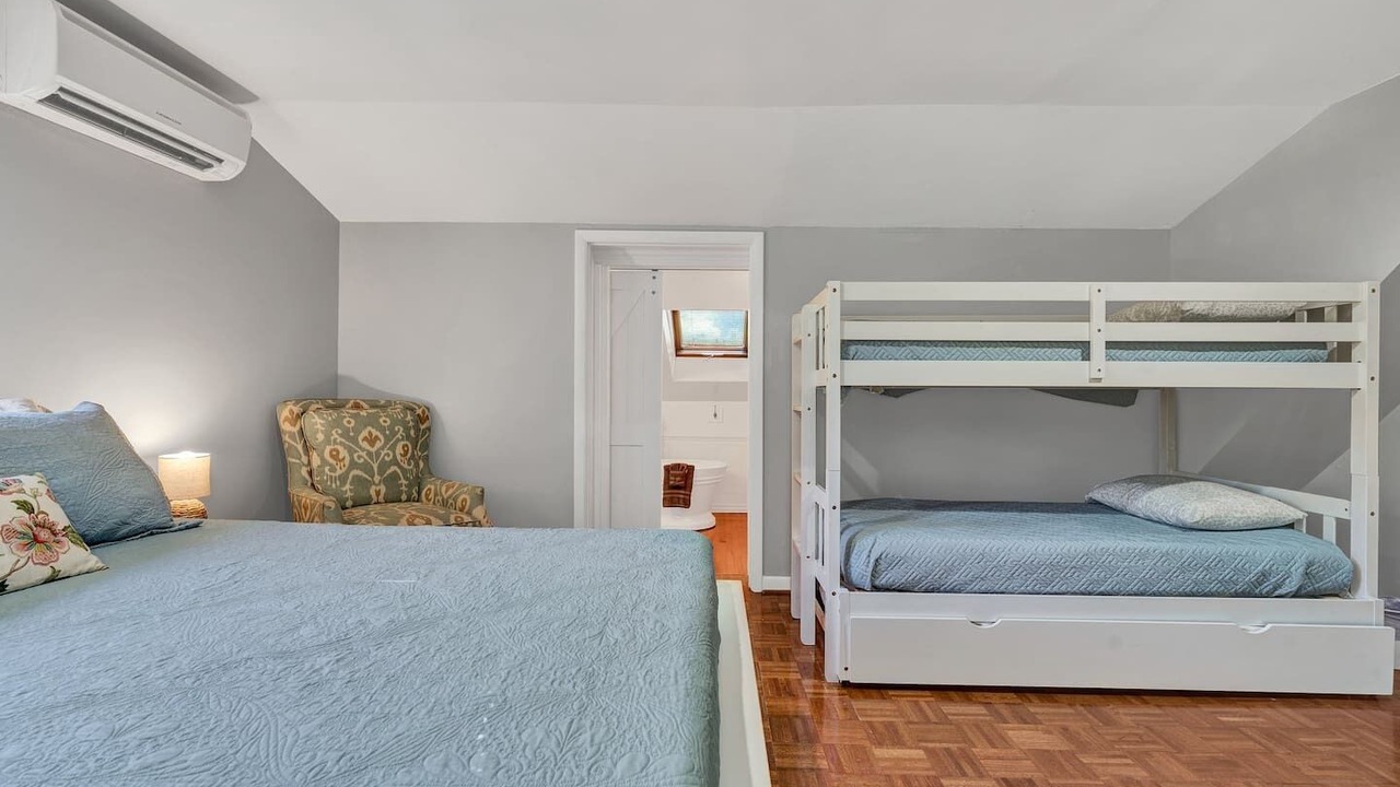 Photo of Bedroom in Saint Andrews