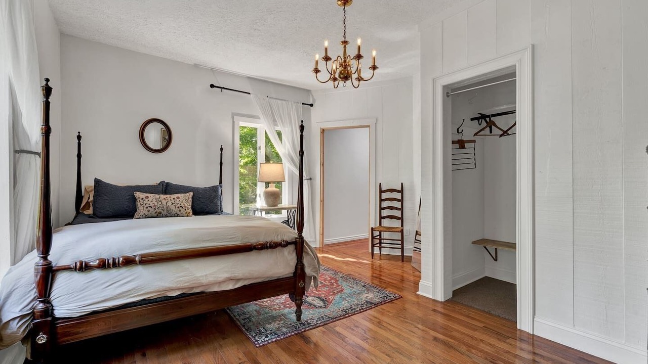 Photo of Bedroom in Saint Andrews