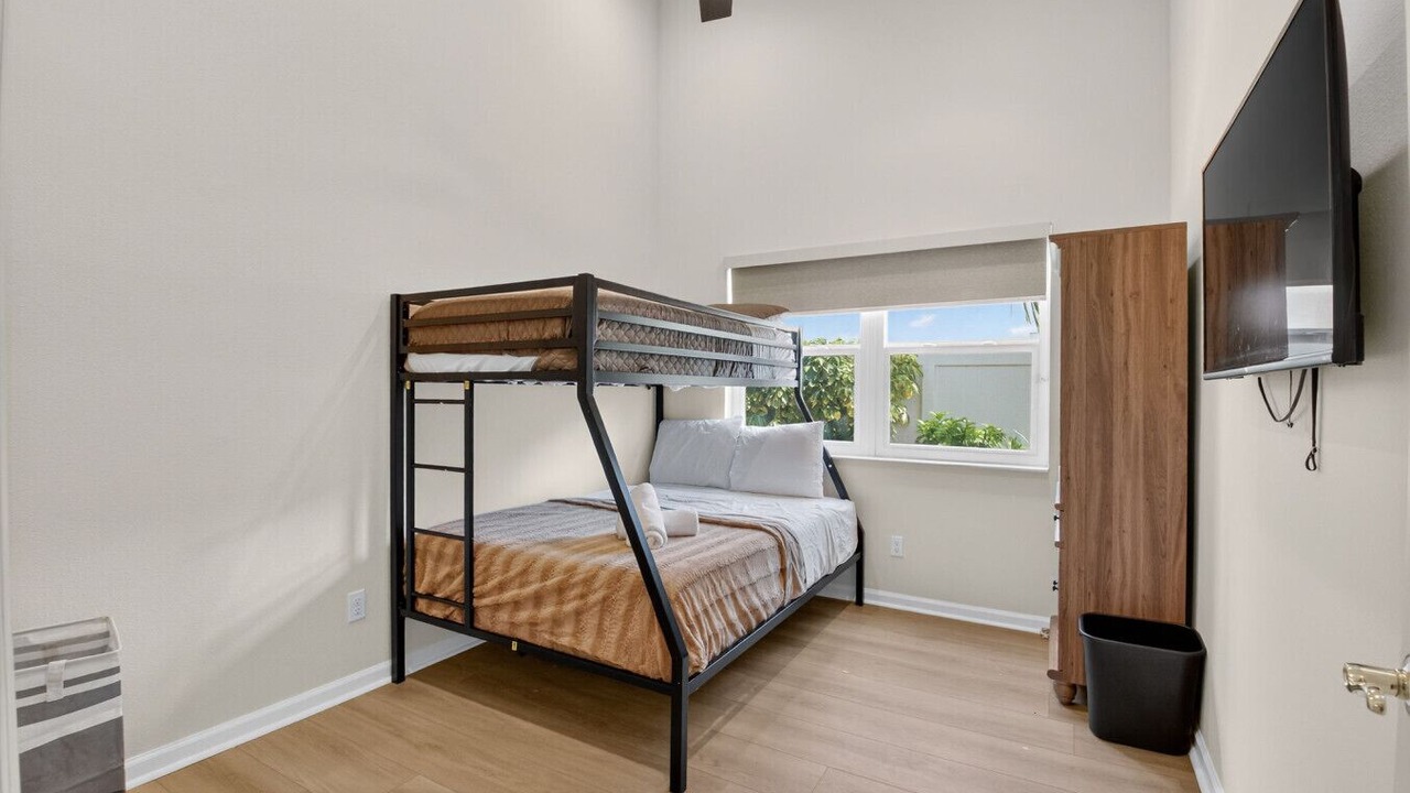 Photo of Bedroom in Boca Raton