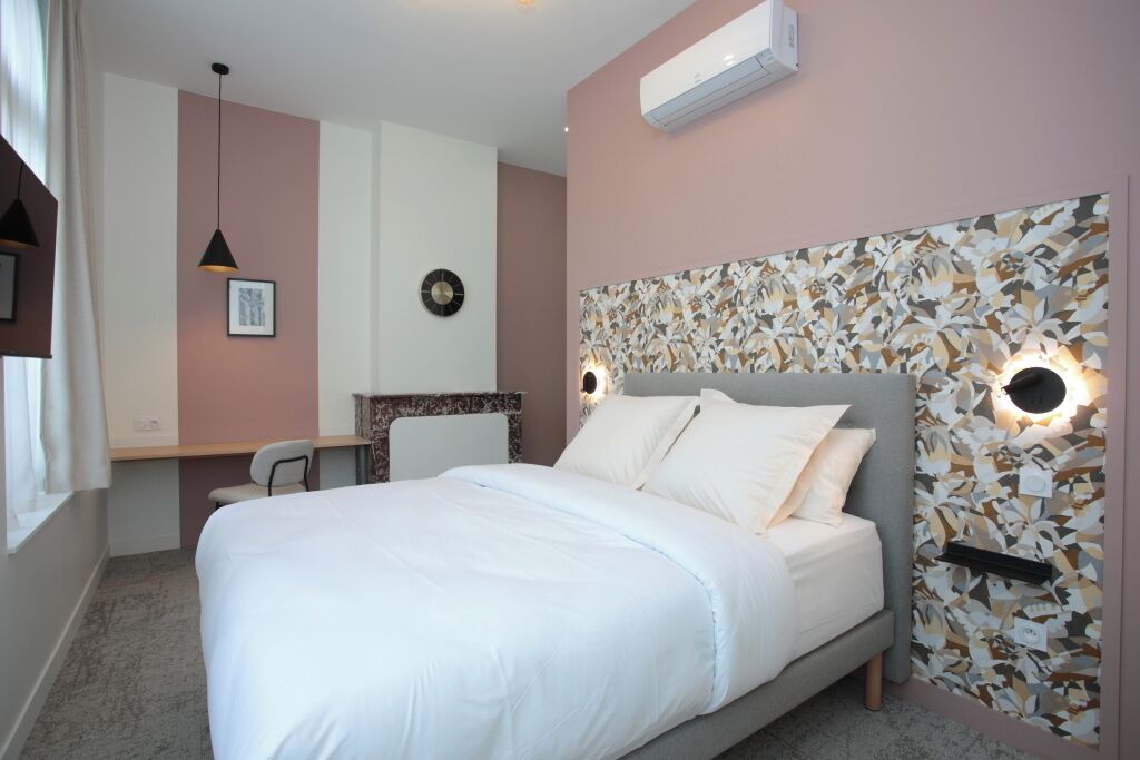 Photo of Bedroom in Cambrai