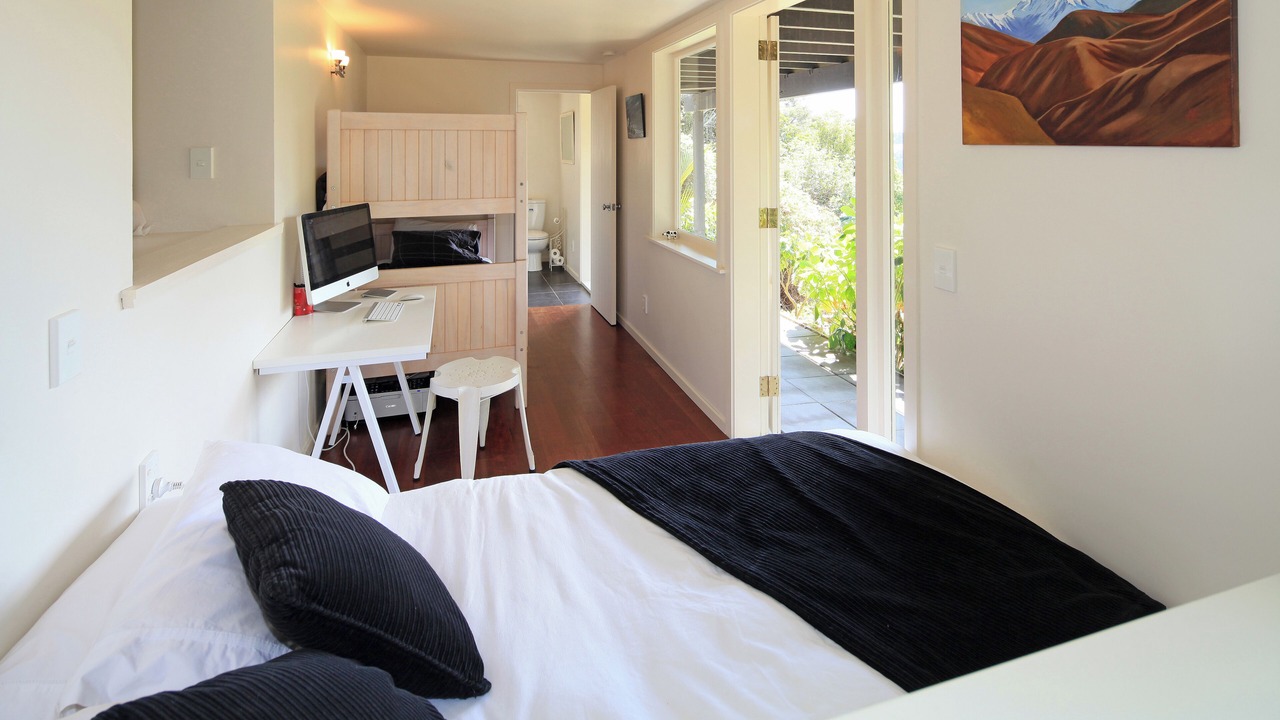 Photo of Bedroom in Palm Beach