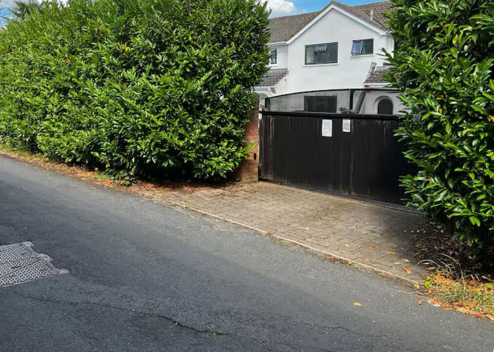 Photo of Outdoor in Tilehurst