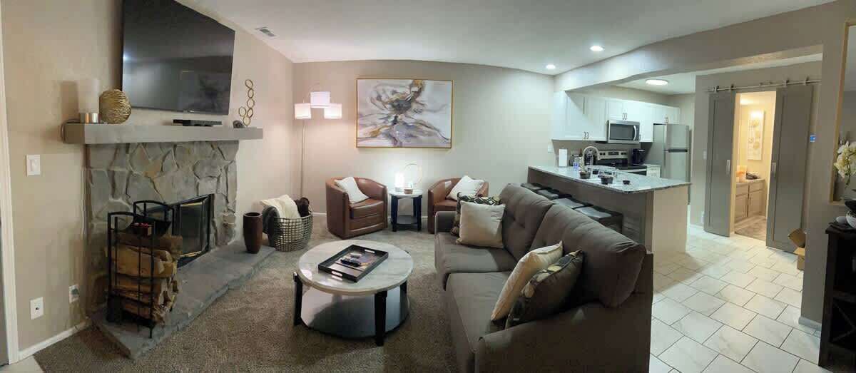 Photo of Livingroom in Osage Beach